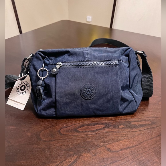 Kipling - Picture 1 of 7